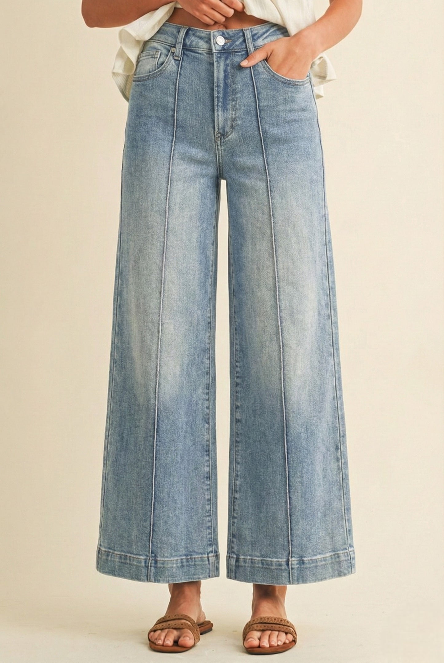 Pin Tuck Wide Leg - Light Wash