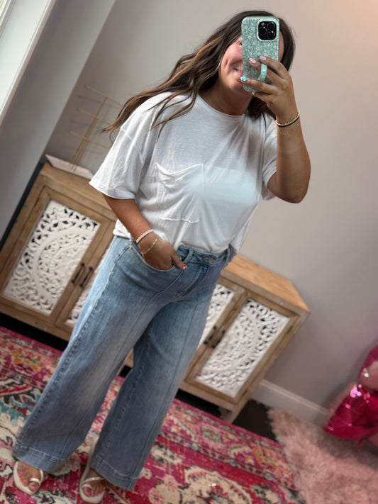 Oversized Boyfriend Tee - White
