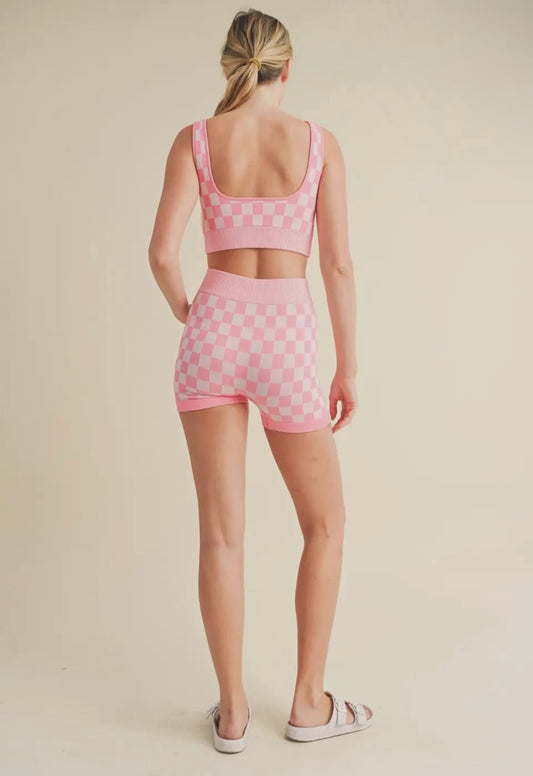 Checkmate Biker Shorts & Sports Bra - PINK