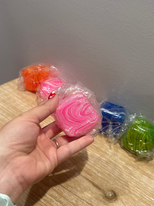 MYSTERY Tie-Dye Cube